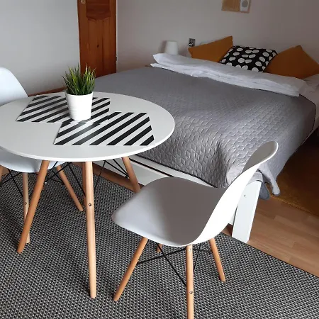 O.w. Mega Nad Jeziorem