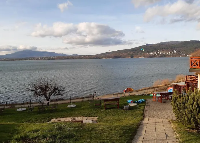 O.w. Mega Nad Jeziorem 3*