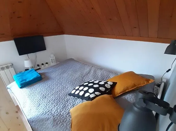 O.w. Mega Nad Jeziorem Żywiec