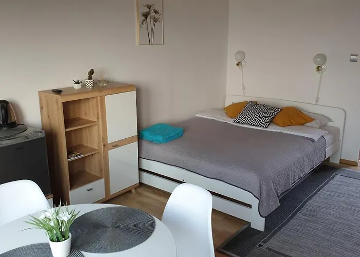 O.w. Mega Nad Jeziorem Żywiec