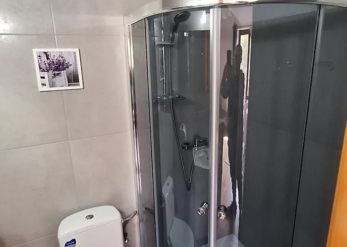 בית הארחה O.w. Mega Nad Jeziorem 3*