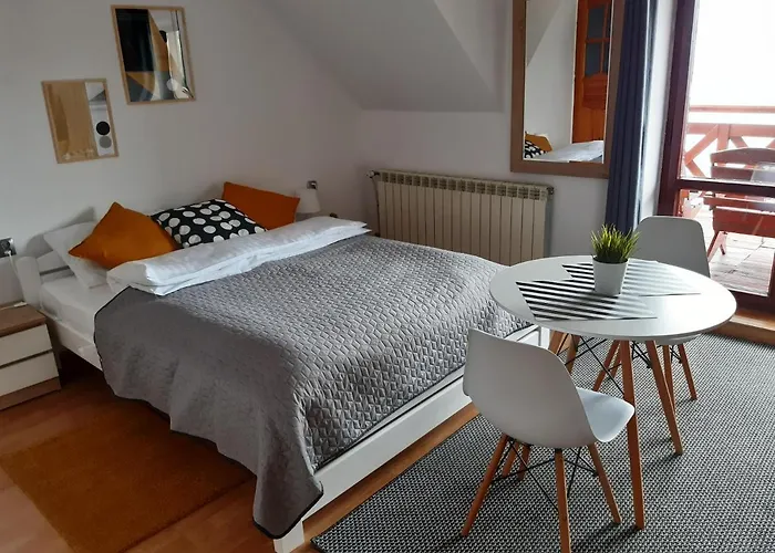 O.w. Mega Nad Jeziorem 3*